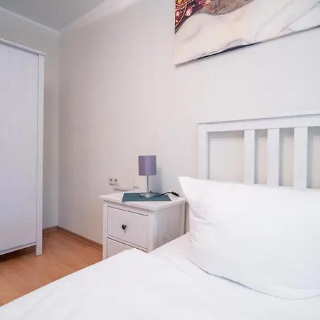 Park - #11-12 - Mit Ambiente Am Park דירה