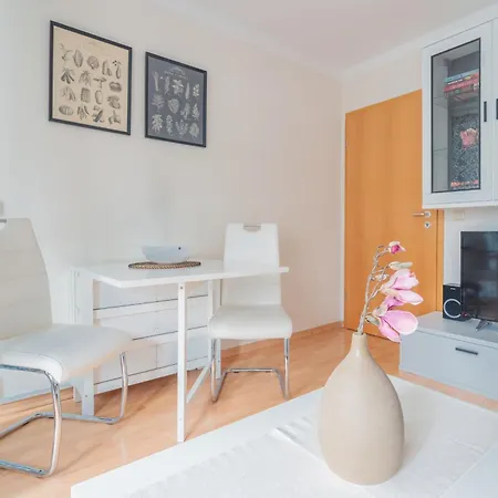 Park - #11-12 - Mit Ambiente Am Park 公寓