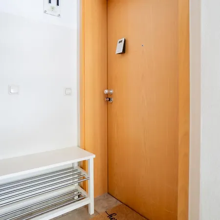 Park - #11-12 - Mit Ambiente Am Park דירה