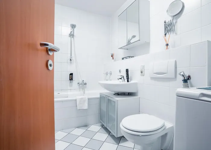 Park - #11-12 - Mit Ambiente Am Park شقة لبسيا