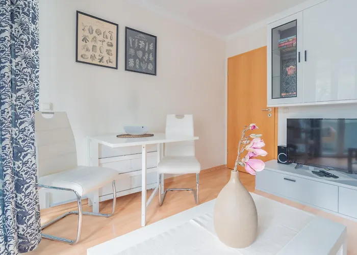 Park - #11-12 - Mit Ambiente Am Park شقة