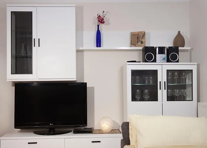 Park - #11-12 - Mit Ambiente Am Park شقة لبسيا